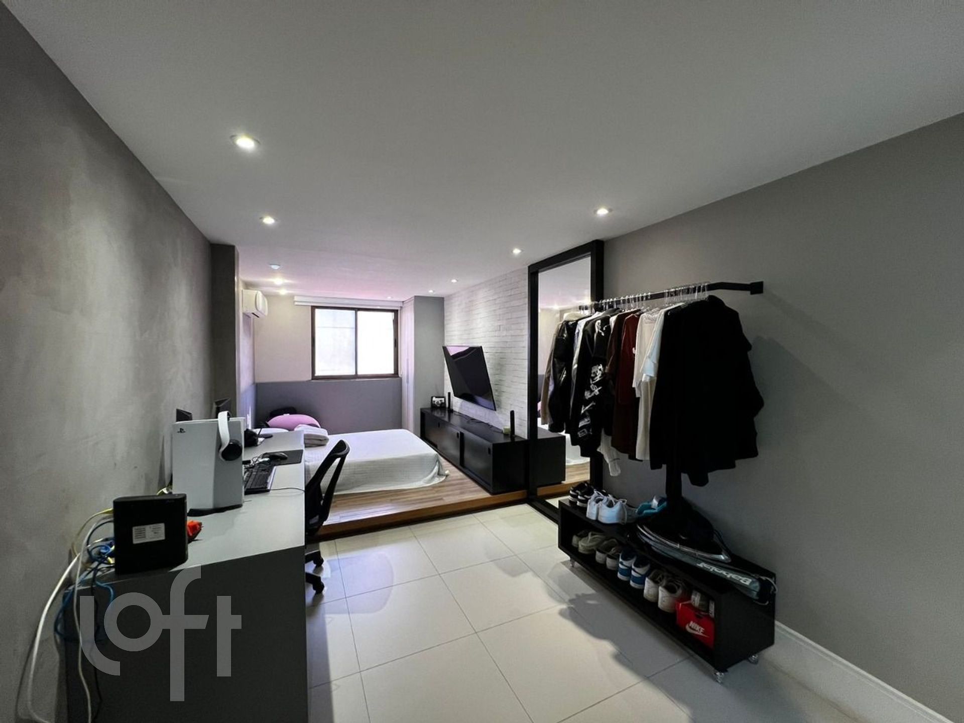 Apartamento à venda com 3 quartos, 230m² - Foto 17