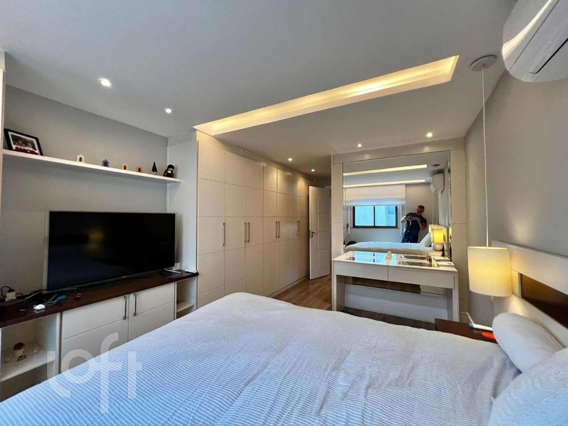 Apartamento à venda com 3 quartos, 230m² - Foto 18