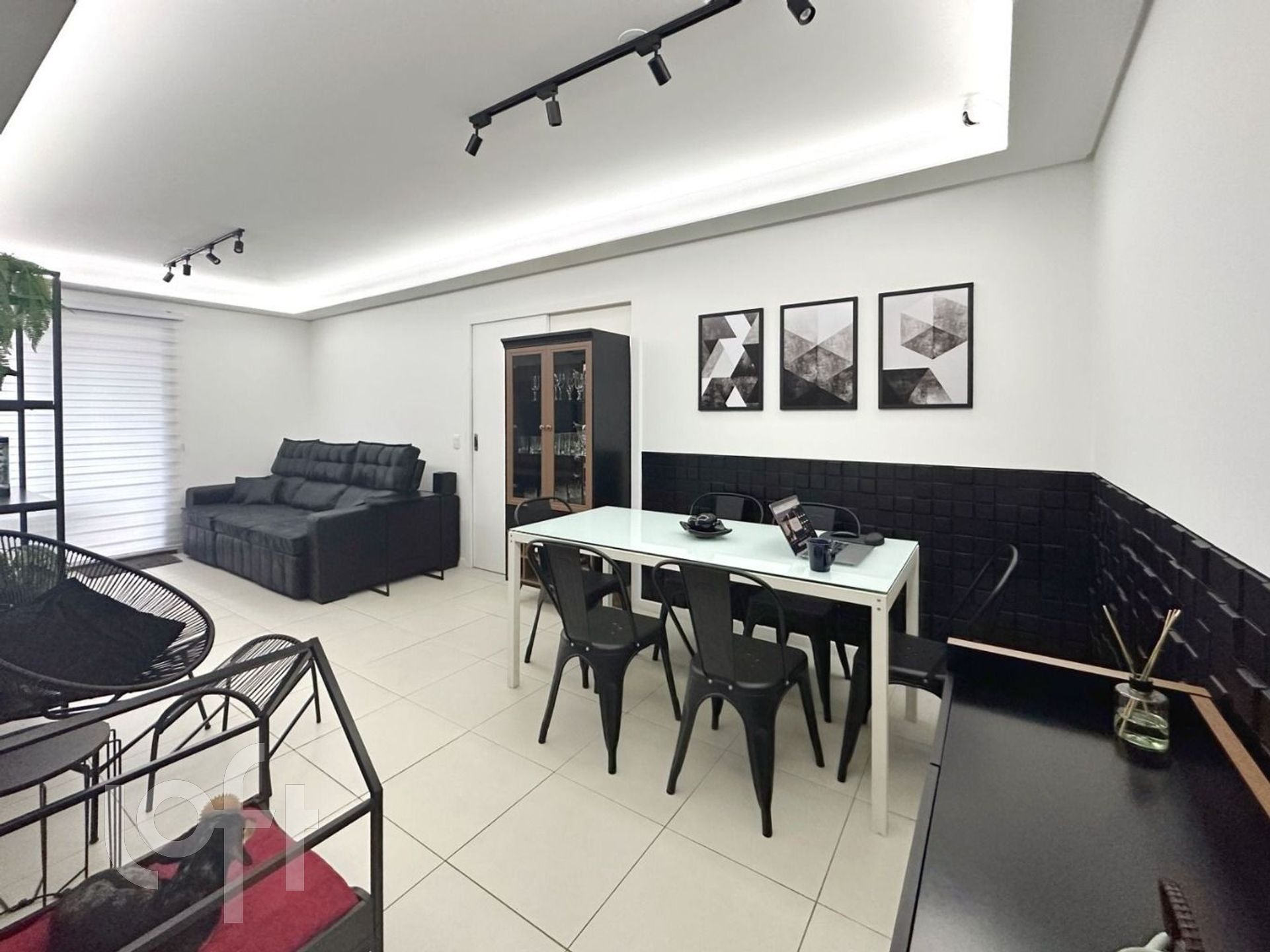 Apartamentos com 70m², 2 quartos, 1 suíte, 2 garagens, no bairro Agronômica em Florianópolis