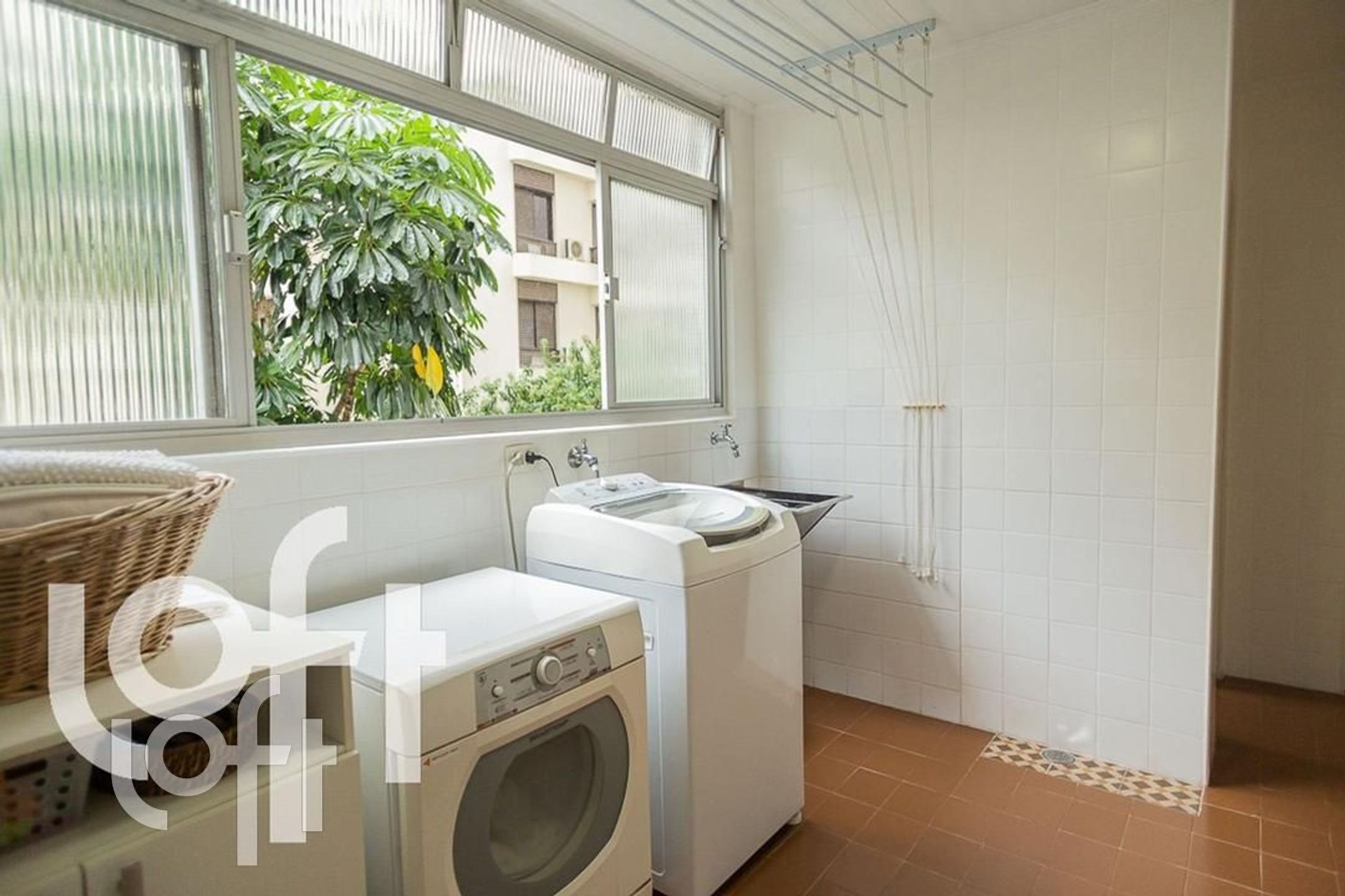 Apartamento à venda com 3 quartos, 140m² - Foto 17