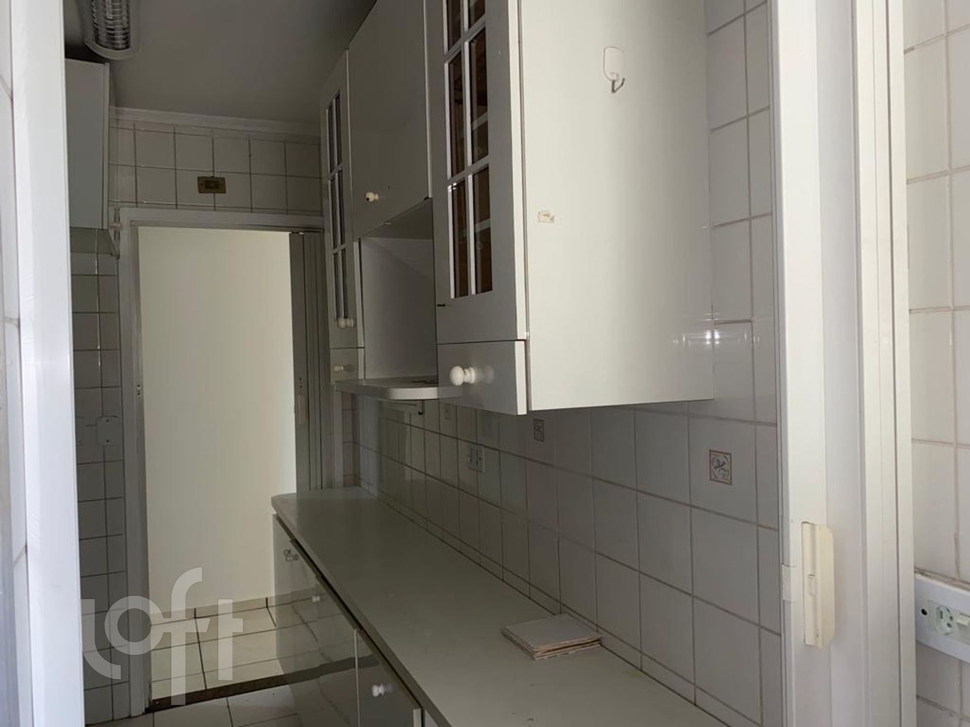 Apartamento à venda com 2 quartos, 56m² - Foto 17