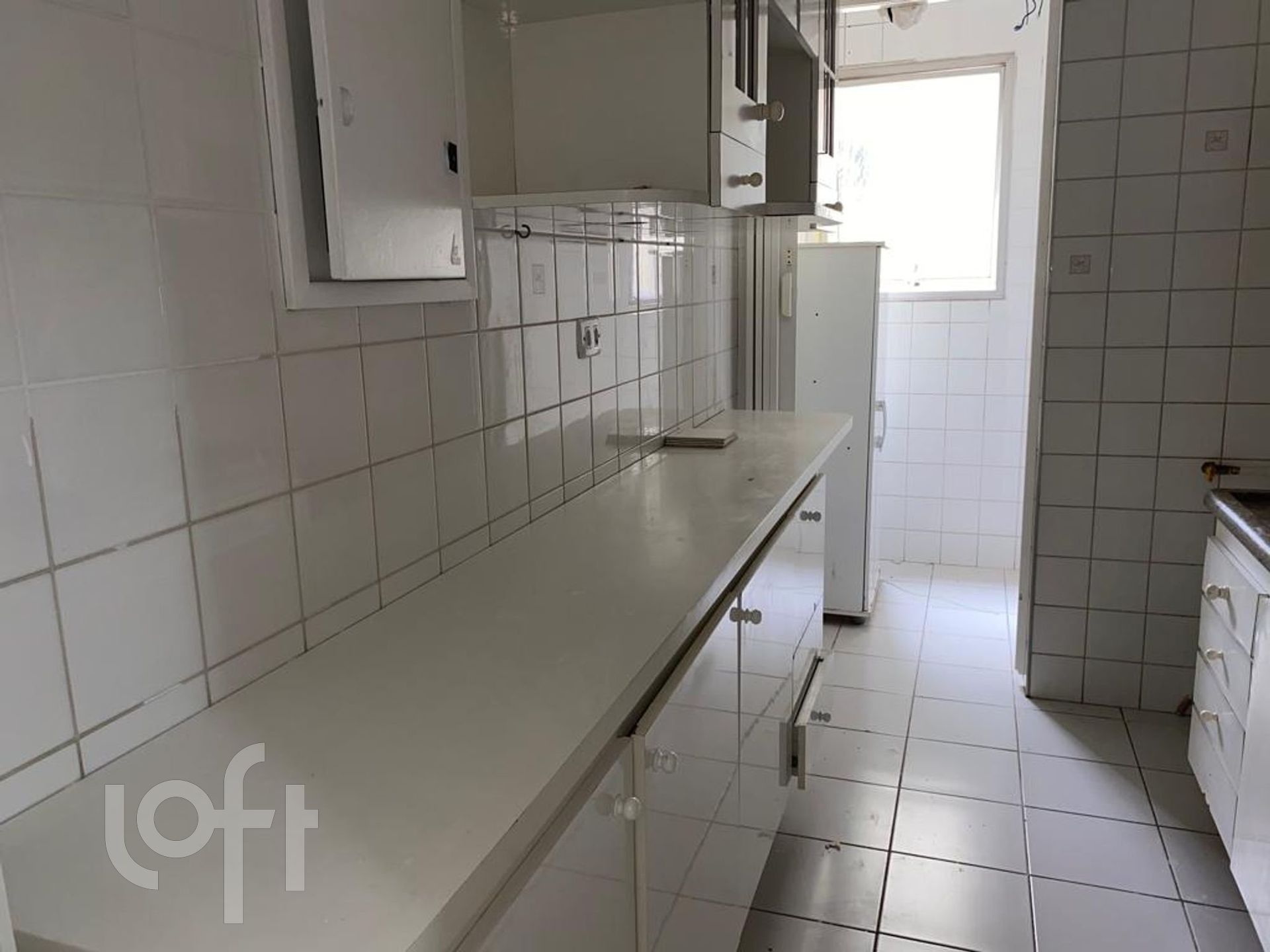 Apartamento à venda com 2 quartos, 56m² - Foto 18