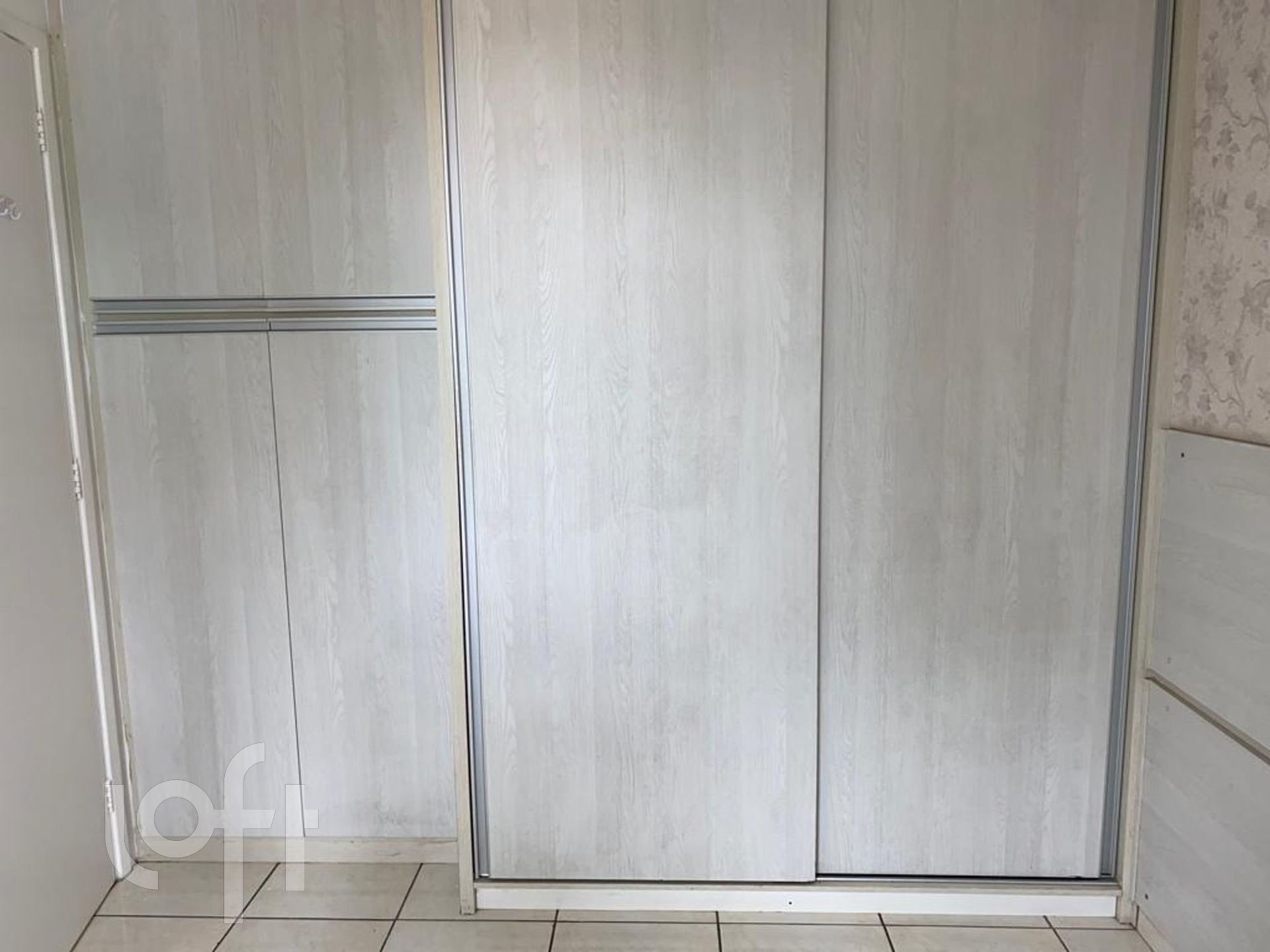 Apartamento à venda com 2 quartos, 56m² - Foto 4