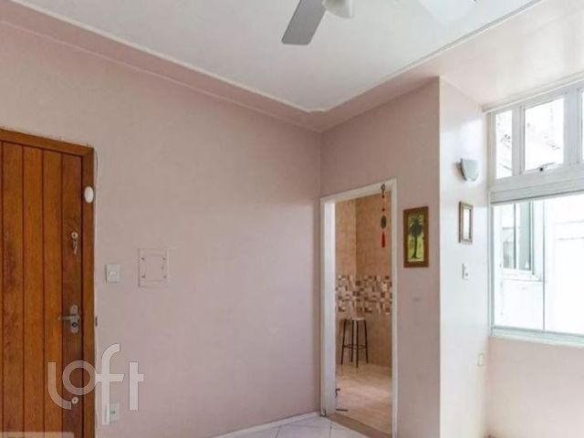 Apartamento com 63m², 2 dormitórios, Rio Branco em Porto Alegre