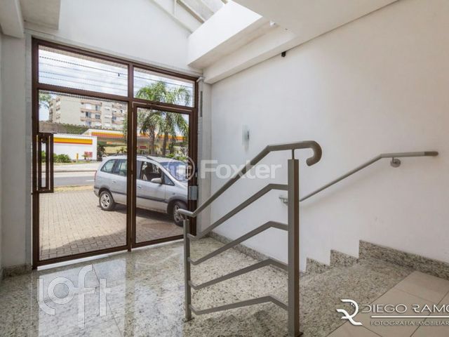 Apartamento com 75m², 2 dormitórios, 1 suíte, 2 vagas, Chácara das Pedras em Porto Alegre