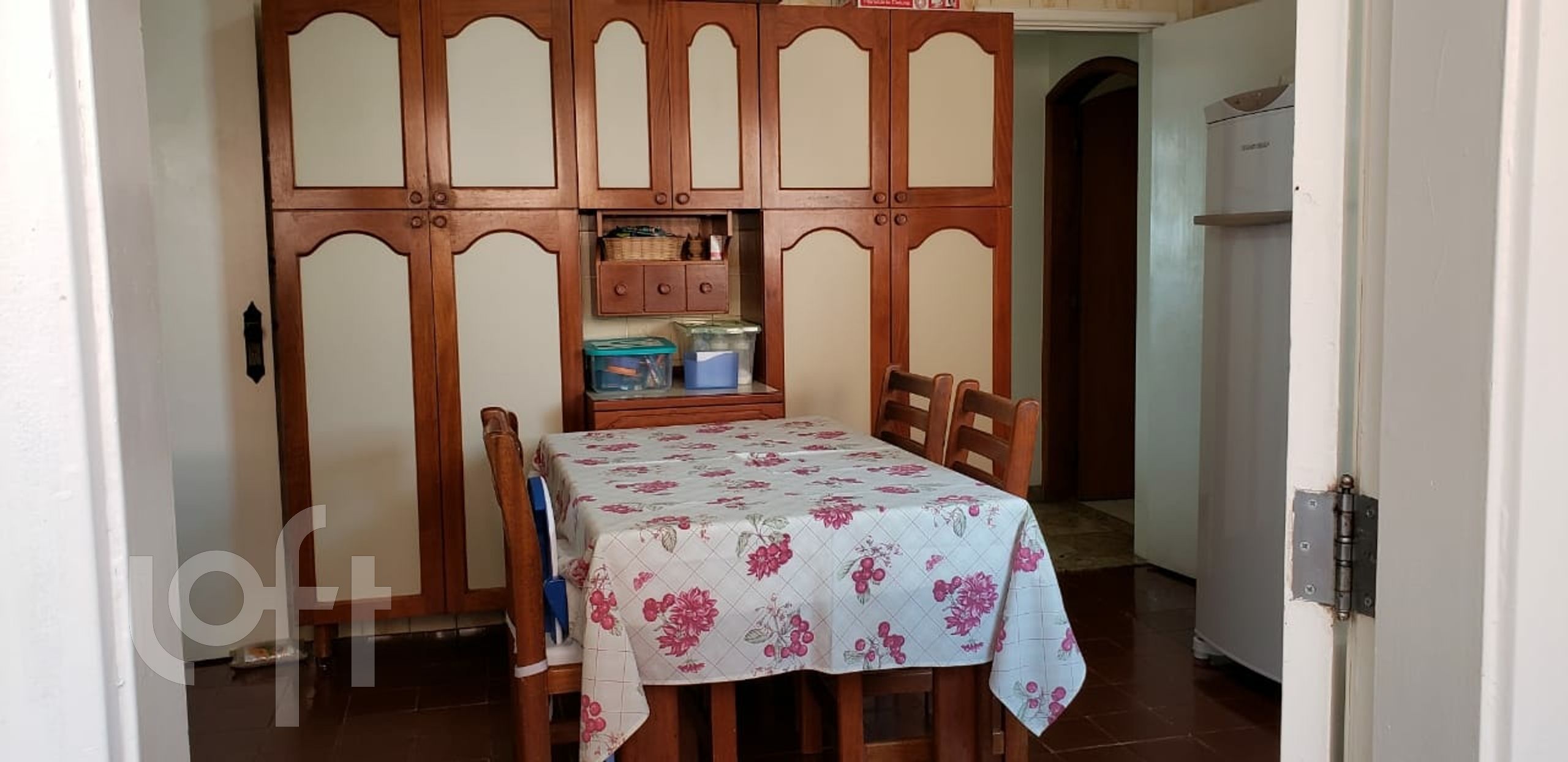 Apartamento à venda com 3 quartos, 151m² - Foto 6