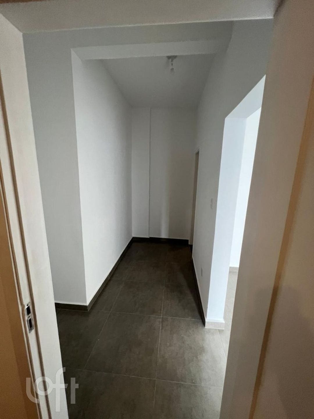 Apartamento à venda com 2 quartos, 89m² - Foto 21