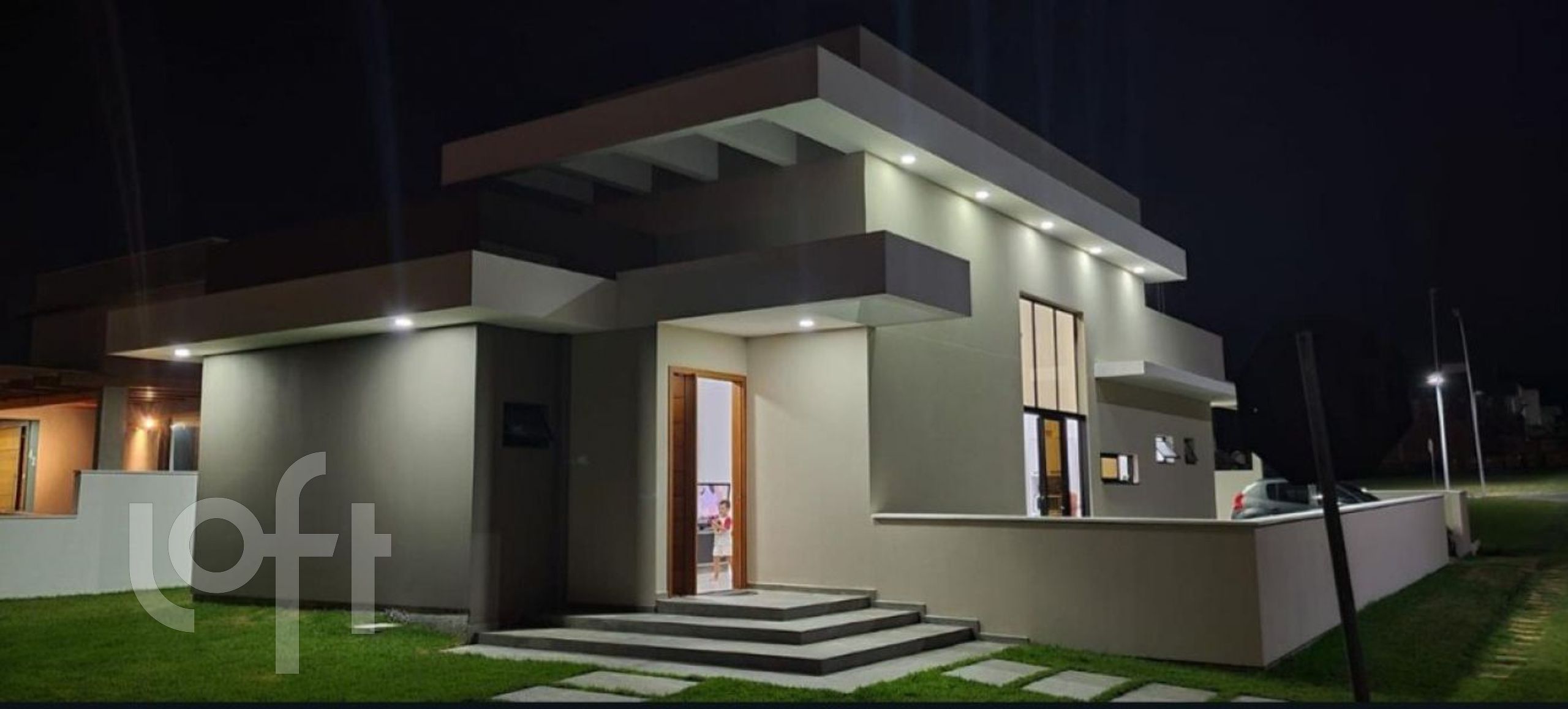 Casa à venda em São João do Rio Vermelho com 150 m², 4 quartos, 2 suítes