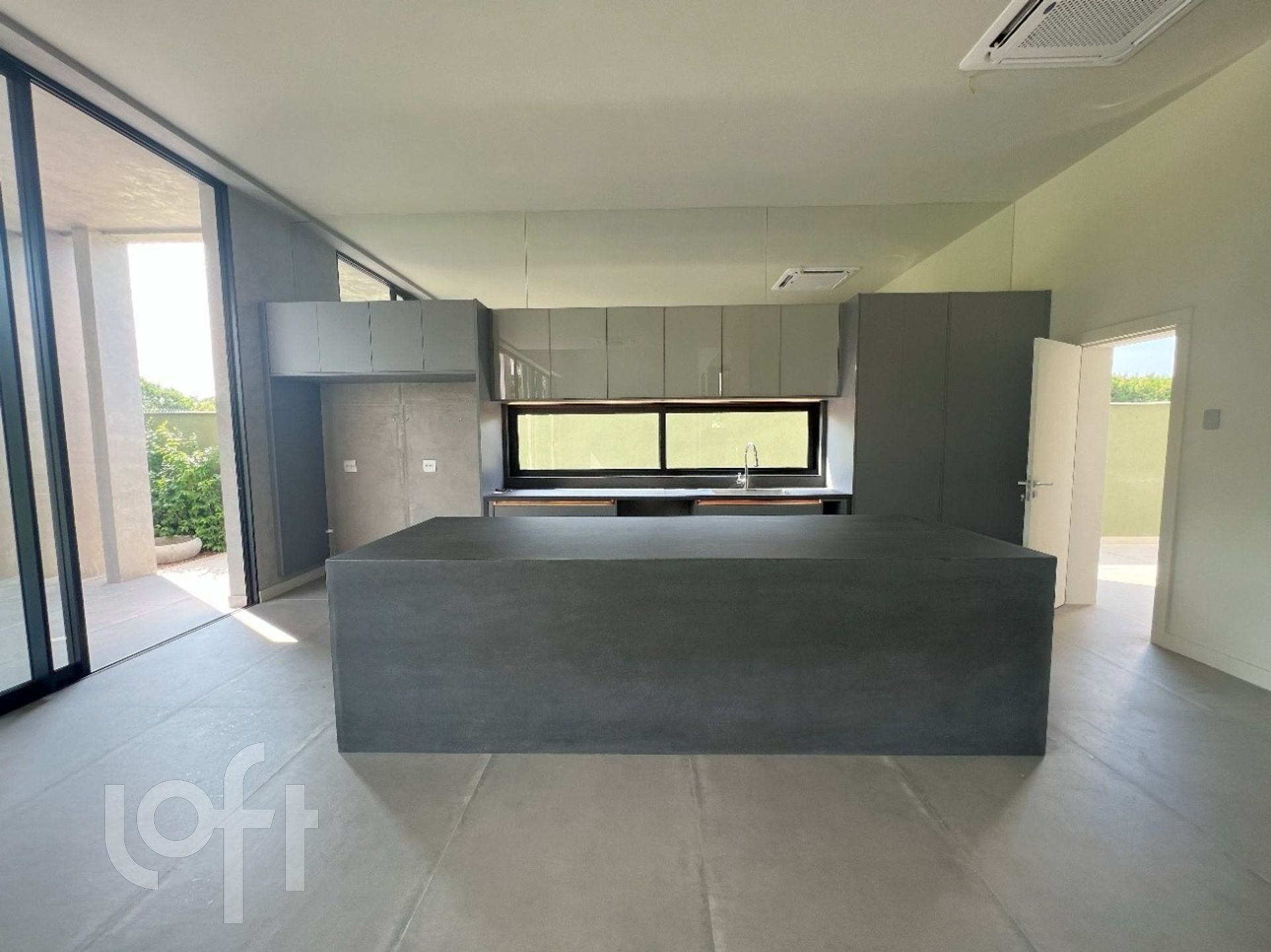 Casa à venda com 5 quartos, 1200m² - Foto 58