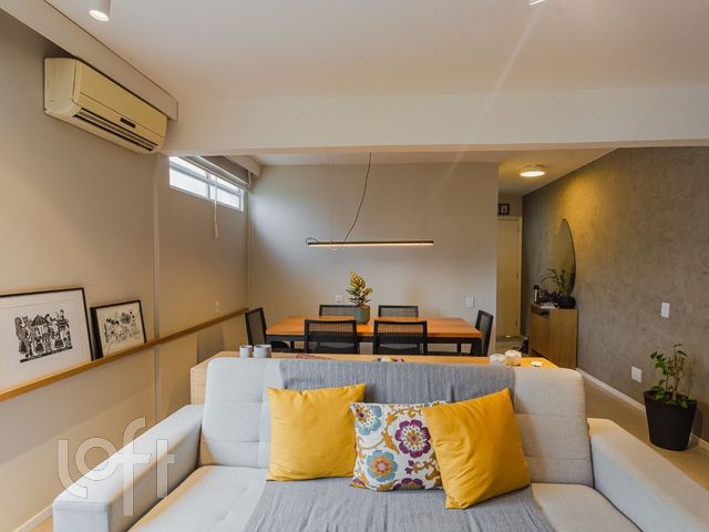 Apartamento com 80m², 2 dormitórios, Boa Vista em Porto Alegre