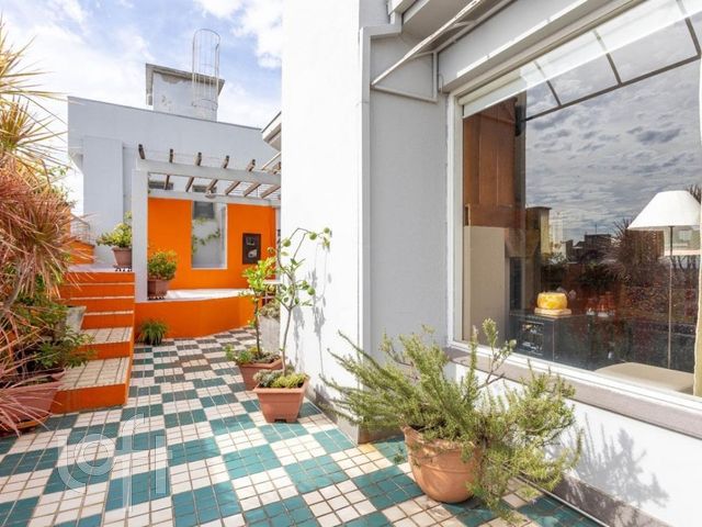 Apartamento com 303m², 3 dormitórios, 1 suíte, 2 vagas, Higienópolis em Porto Alegre