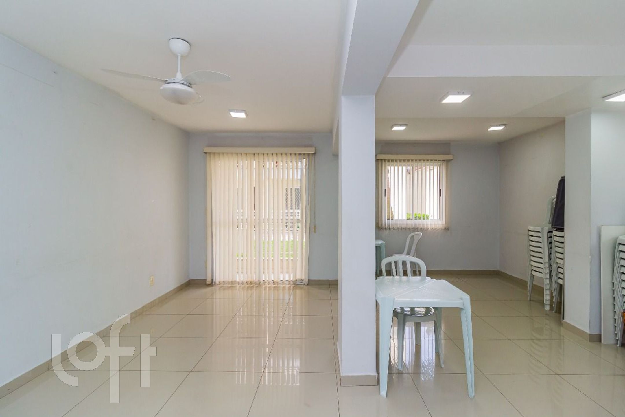 Apartamento à venda com 2 quartos, 50m² - Foto 26