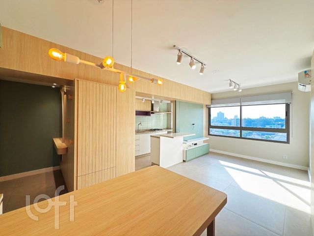 Apartamento com 83m², 3 dormitórios, 1 suíte, 2 vagas, Vila Ipiranga em Porto Alegre