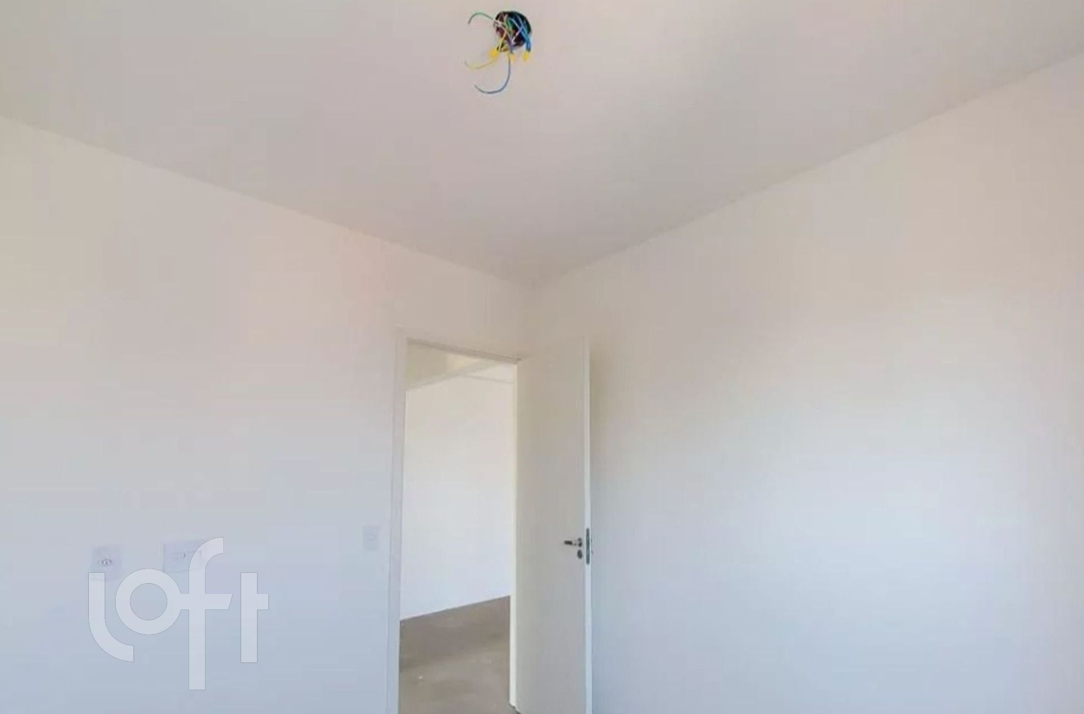 Apartamento à venda com 2 quartos, 48m² - Foto 2