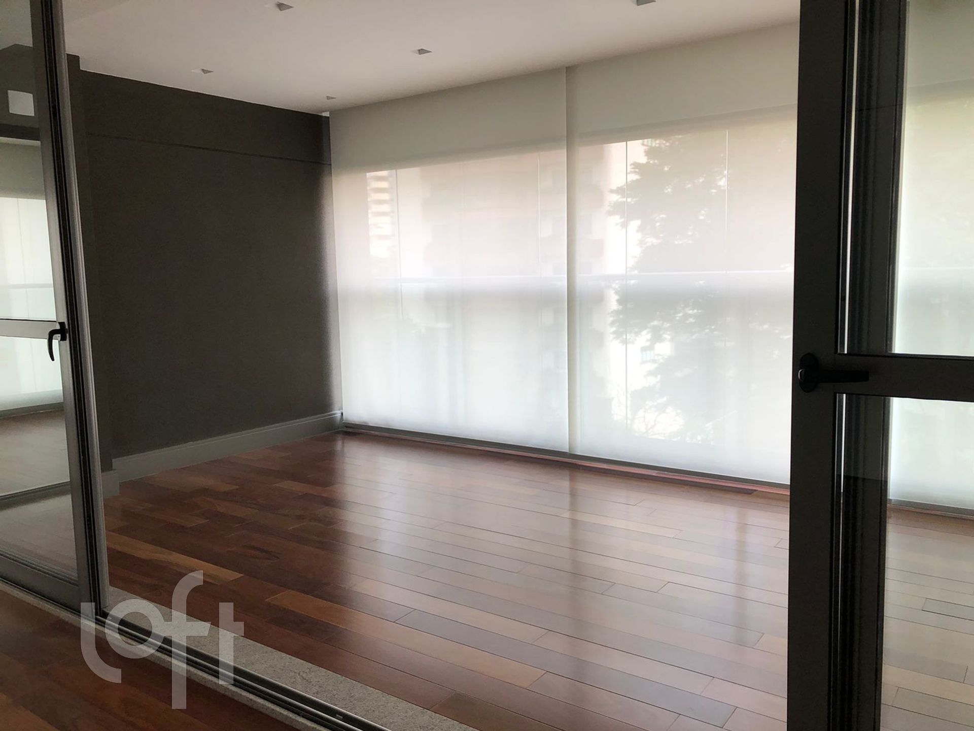 Apartamento à venda com 3 quartos, 158m² - Foto 8