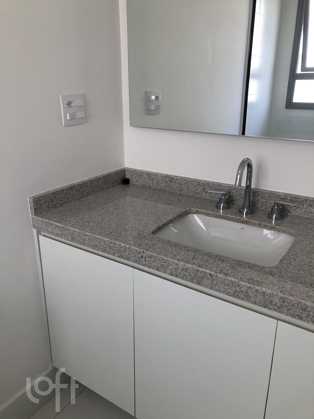 Apartamento à venda com 3 quartos, 158m² - Foto 17