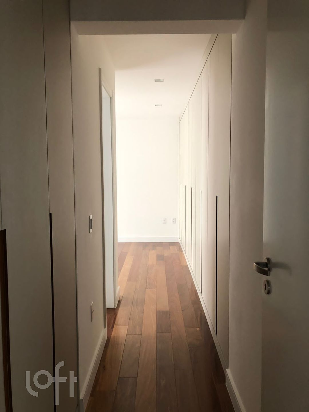 Apartamento à venda com 3 quartos, 158m² - Foto 15