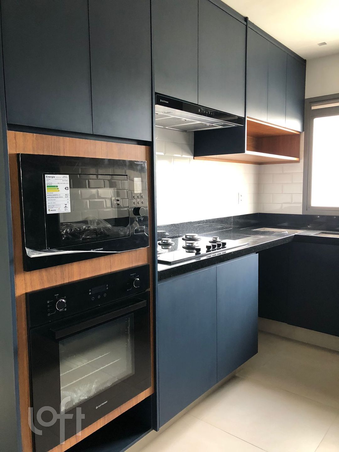 Apartamento à venda com 3 quartos, 158m² - Foto 13