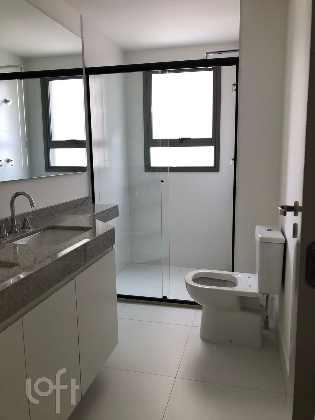 Apartamento à venda com 3 quartos, 158m² - Foto 18