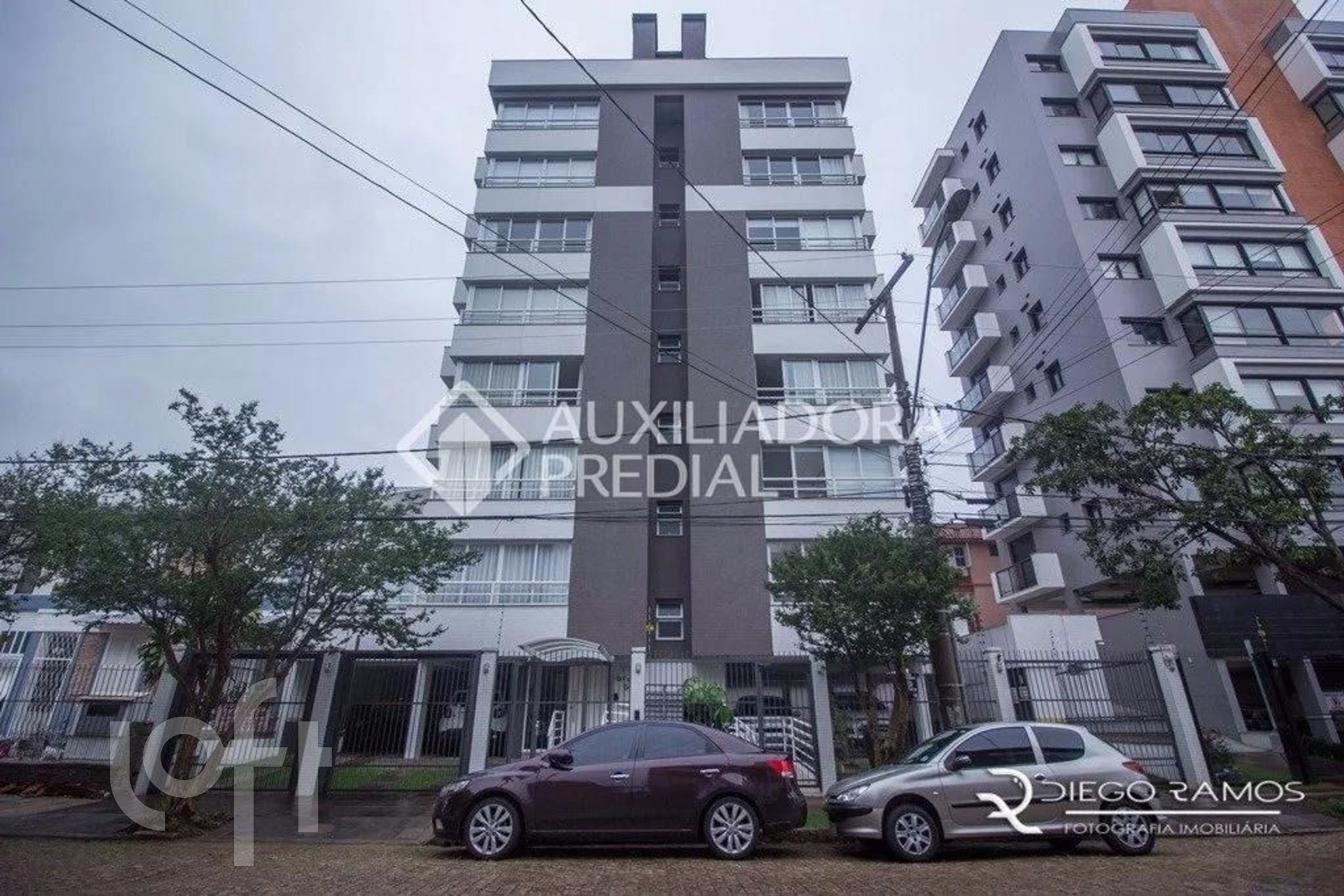 Apartamento com 132m², 2 dormitórios, 2 suítes, 1 vaga, Menino Deus em Porto Alegre
