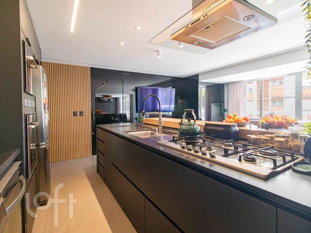 Apartamento com 132m², 2 dormitórios, 2 suítes, 1 vaga, Menino Deus em Porto Alegre