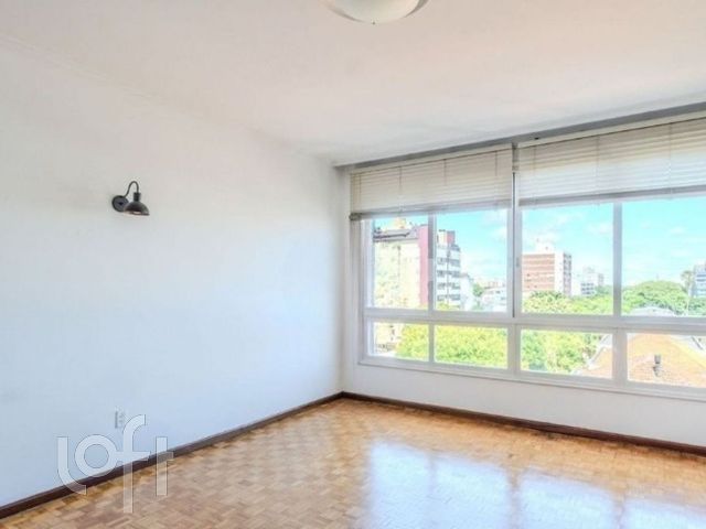 Apartamento com 132m², 3 dormitórios, 1 vaga, Menino Deus em Porto Alegre