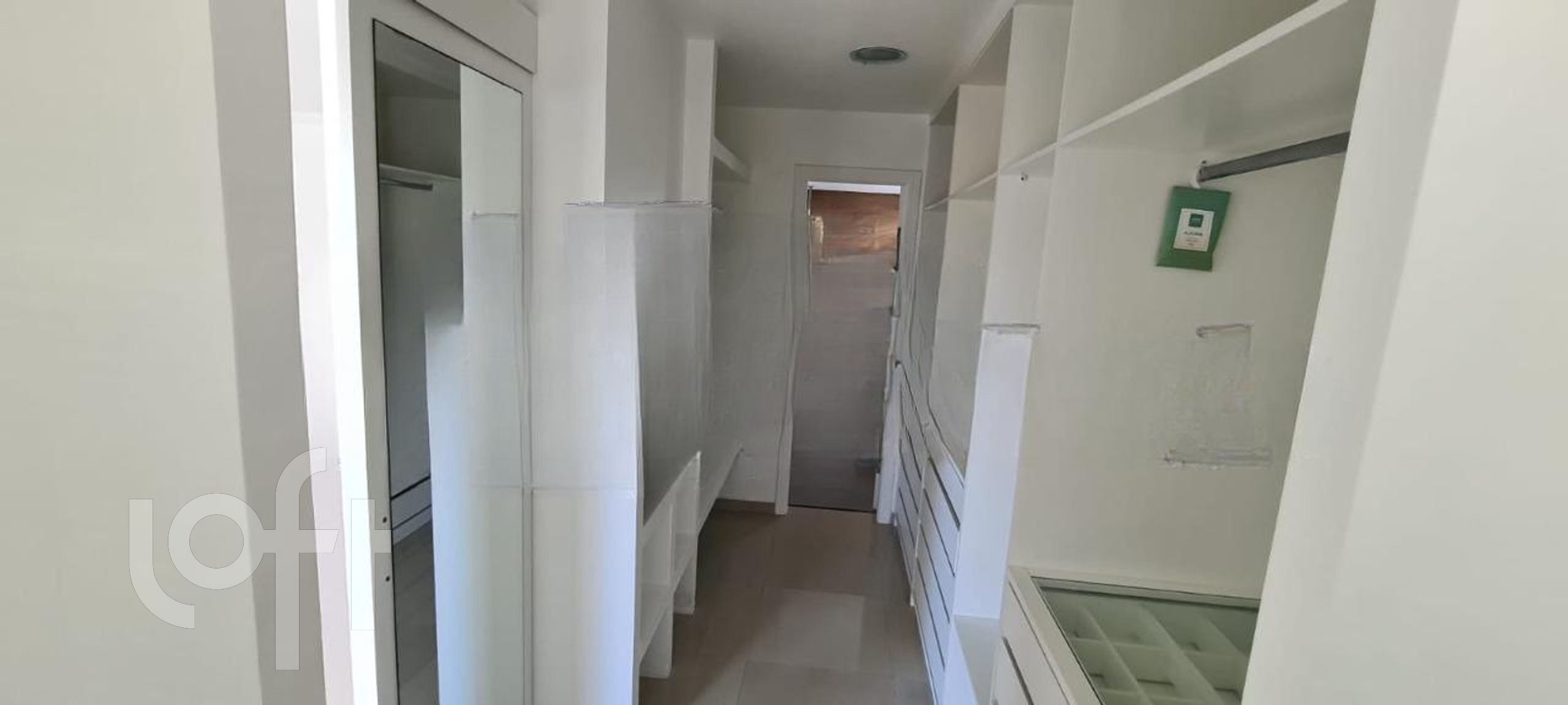 Casa à venda com 4 quartos, 277m² - Foto 22