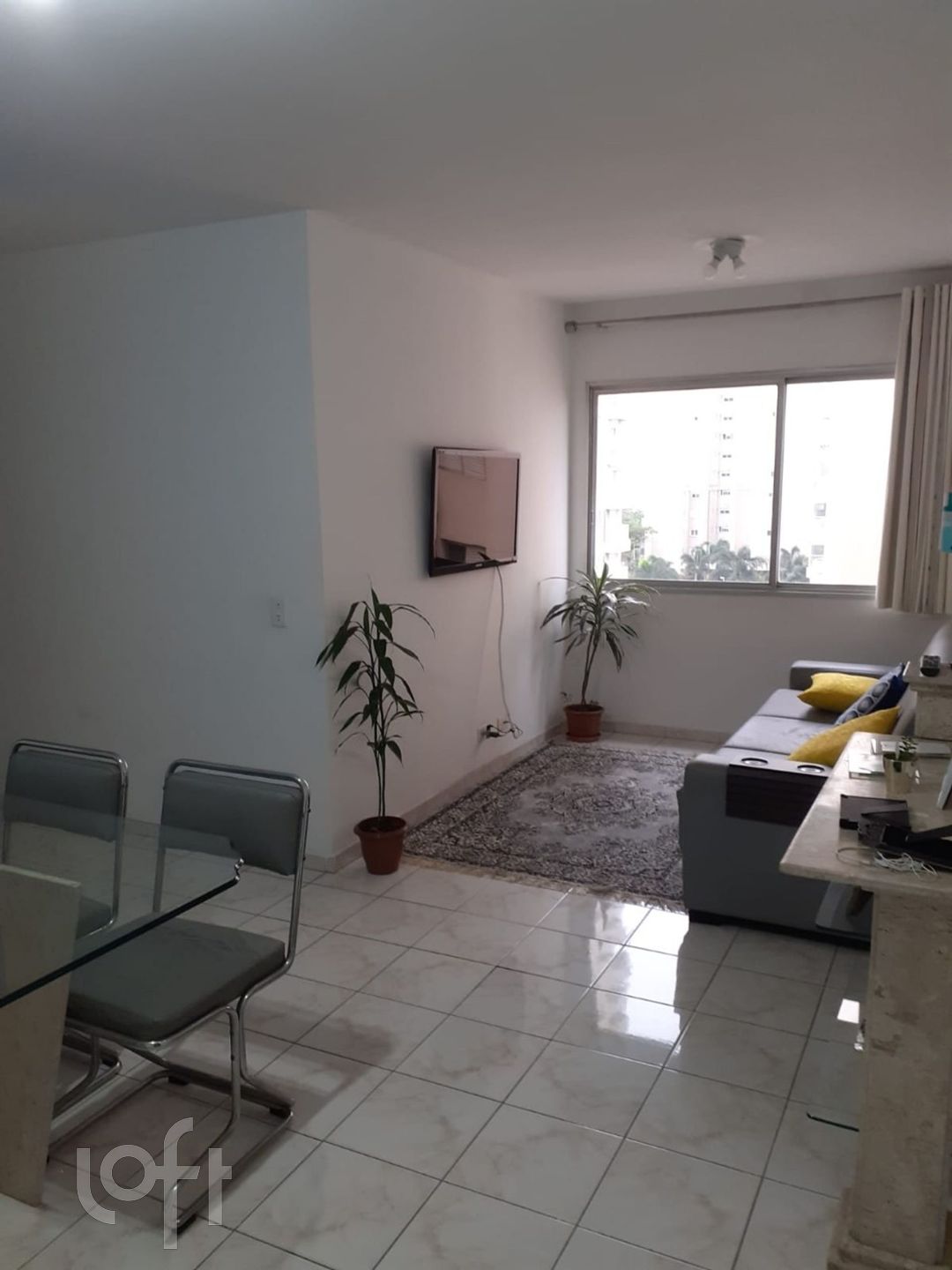 Apartamento à venda com 3 quartos, 70m² - Foto 1