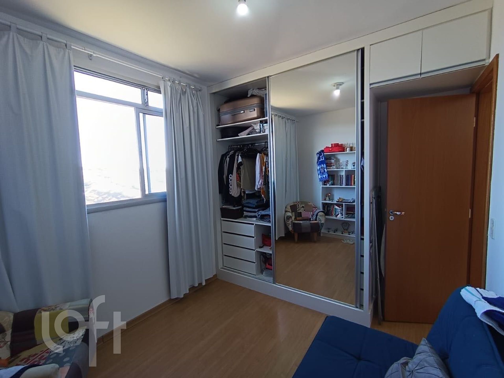 Apartamento à venda com 2 quartos, 58m² - Foto 2