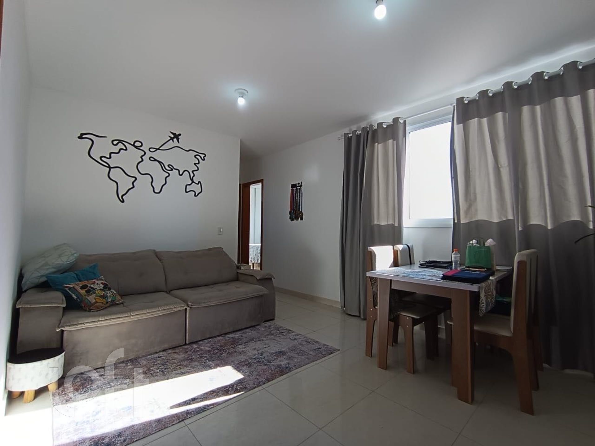 Apartamento à venda com 2 quartos, 58m² - Foto 1