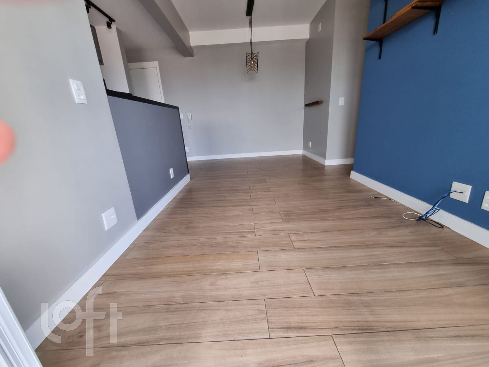 Apartamento à venda com 3 quartos, 67m² - Foto 2