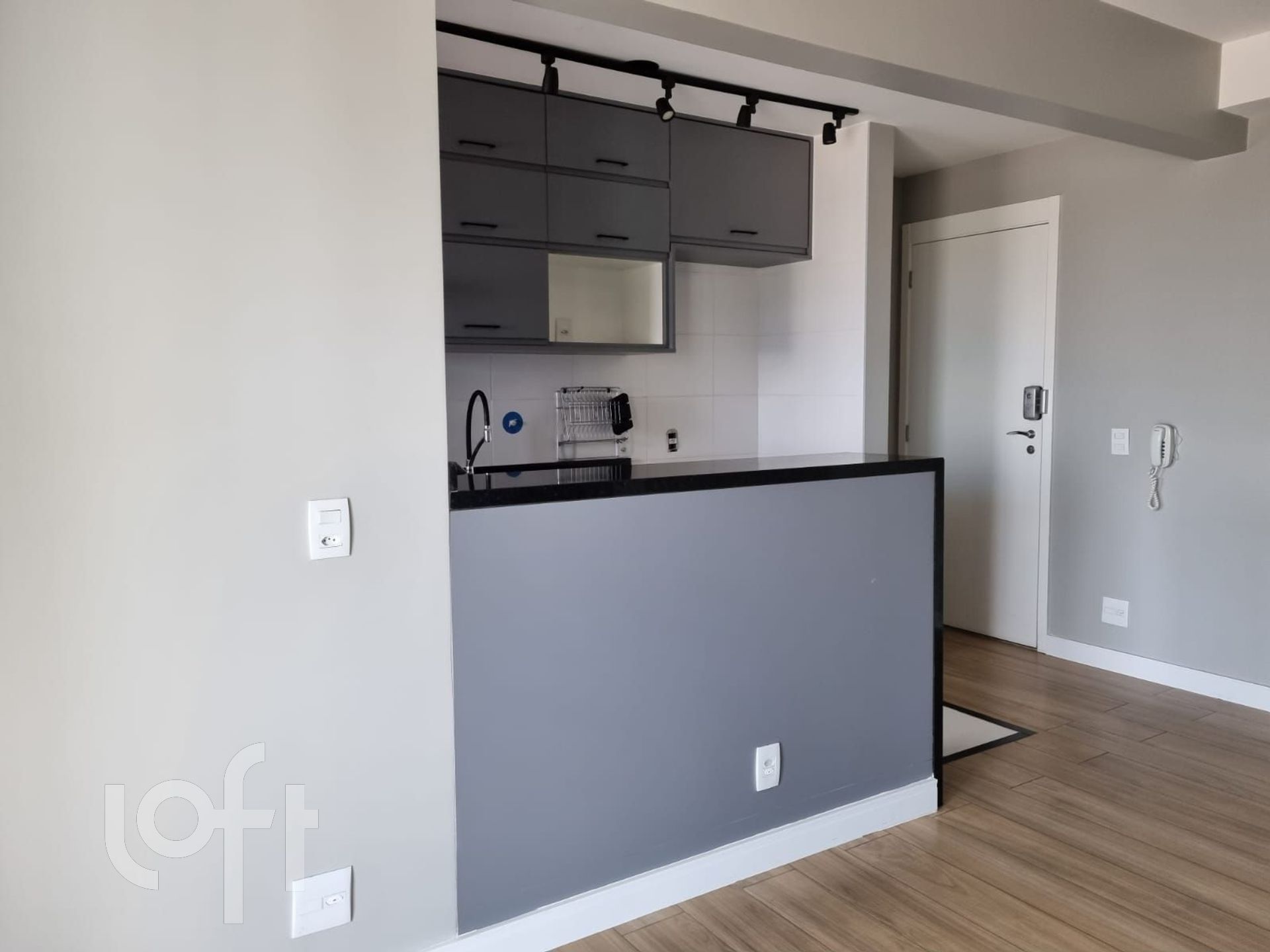 Apartamento à venda com 3 quartos, 67m² - Foto 7