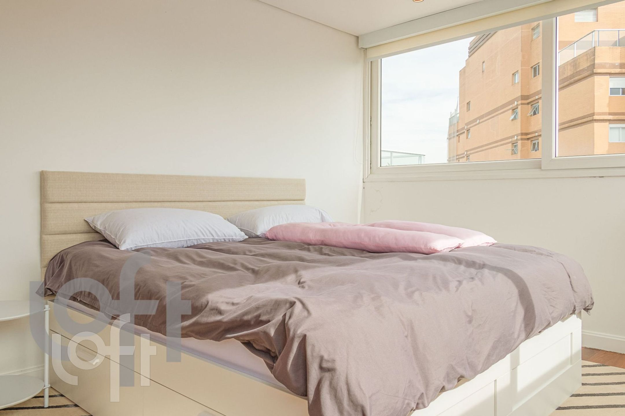 Apartamento à venda com 2 quartos, 180m² - Foto 6