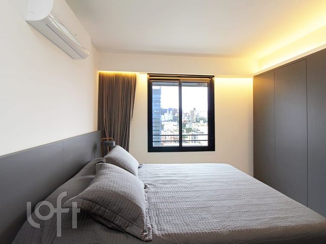 Apartamento com 130m², 2 dormitórios, 2 suítes, 2 vagas, Auxiliadora em Porto Alegre