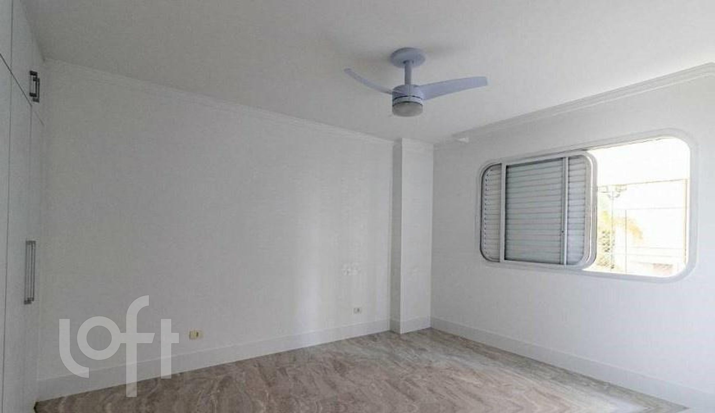 Apartamento à venda com 3 quartos, 210m² - Foto 17