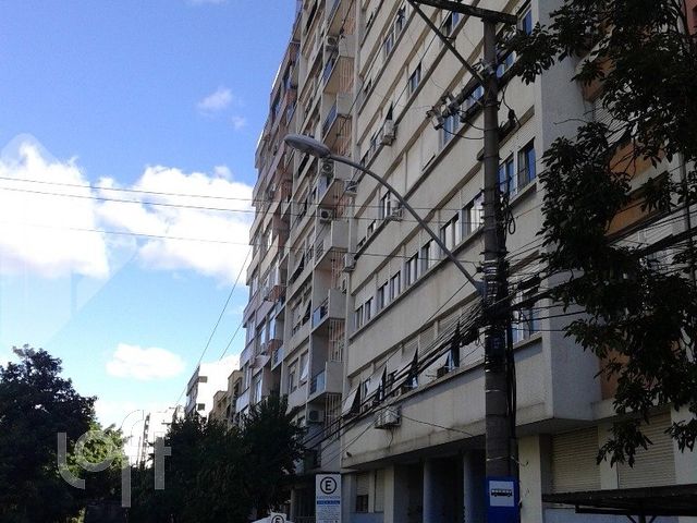 Apartamento com 95m², 3 dormitórios, Santana em Porto Alegre