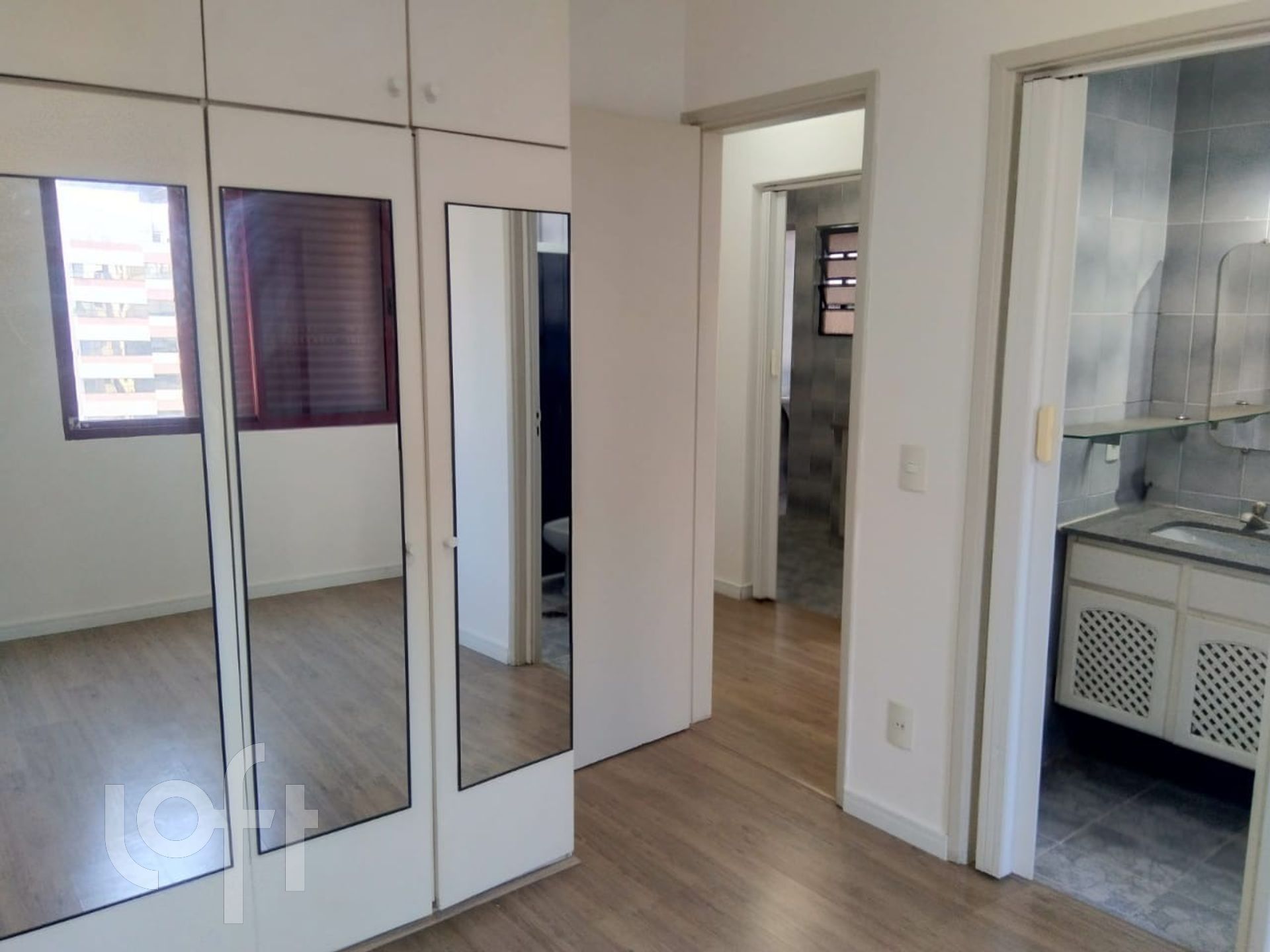 Apartamento à venda com 1 quarto, 45m² - Foto 25