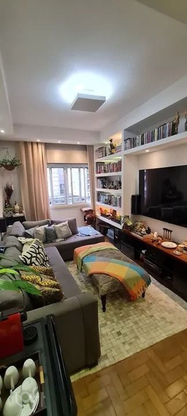 Apartamento à venda com 2 quartos, 78m² - Foto 3