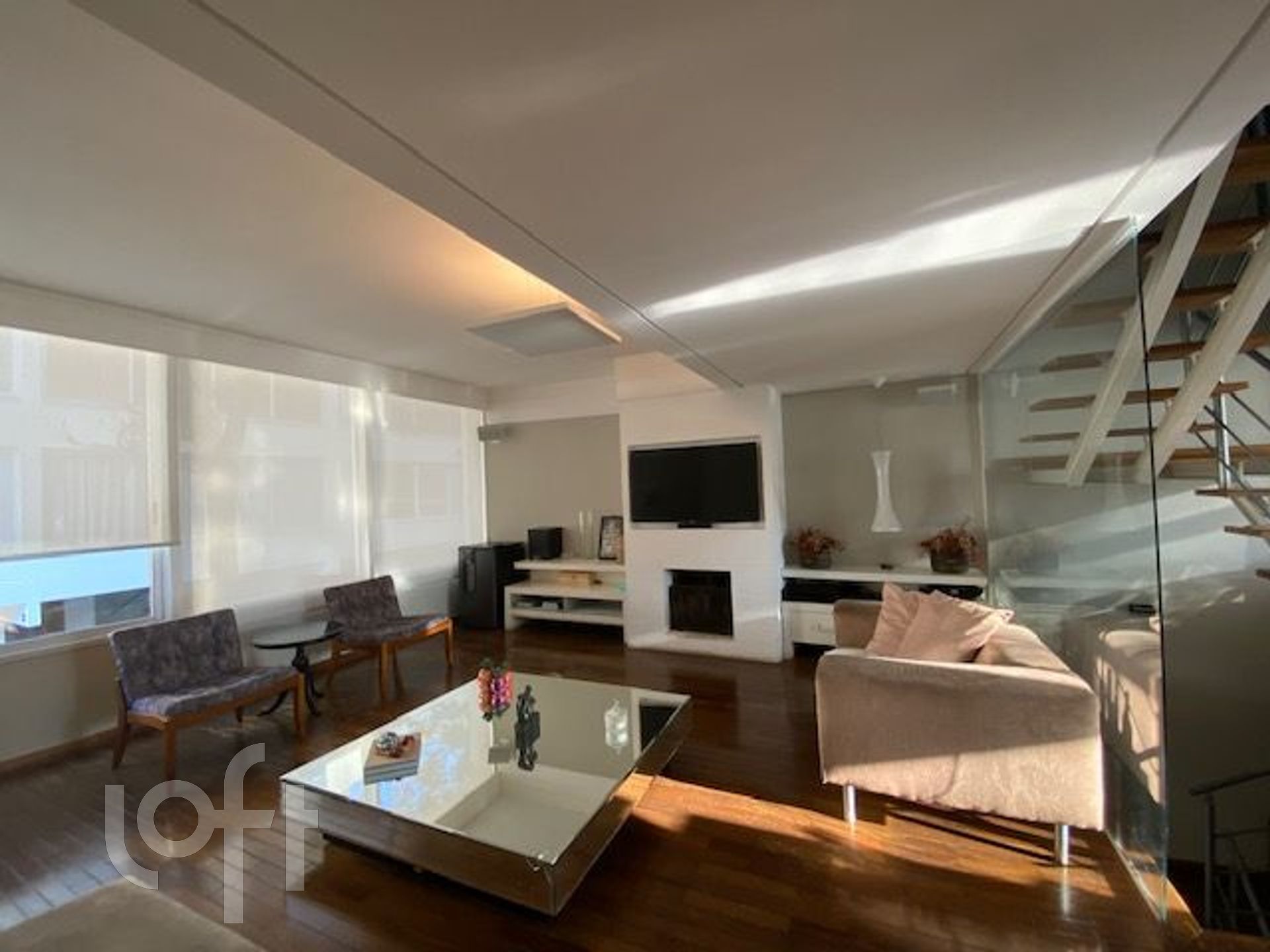 Casa à venda com 3 quartos, 240m² - Foto 4