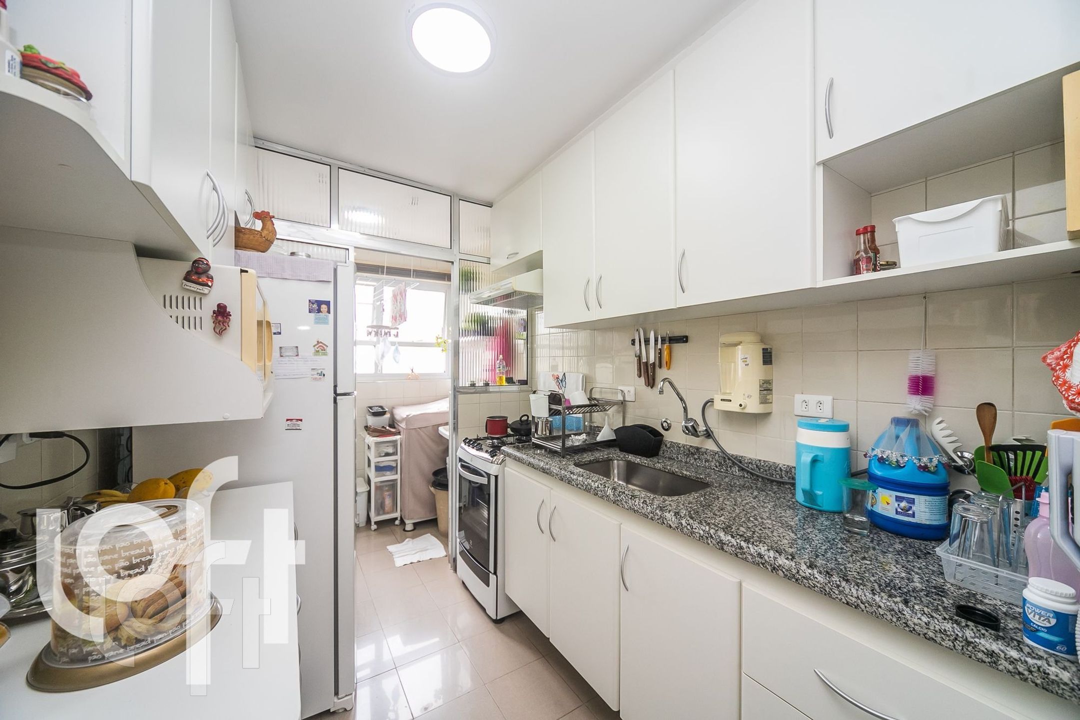 Apartamento à venda com 2 quartos, 52m² - Foto 17