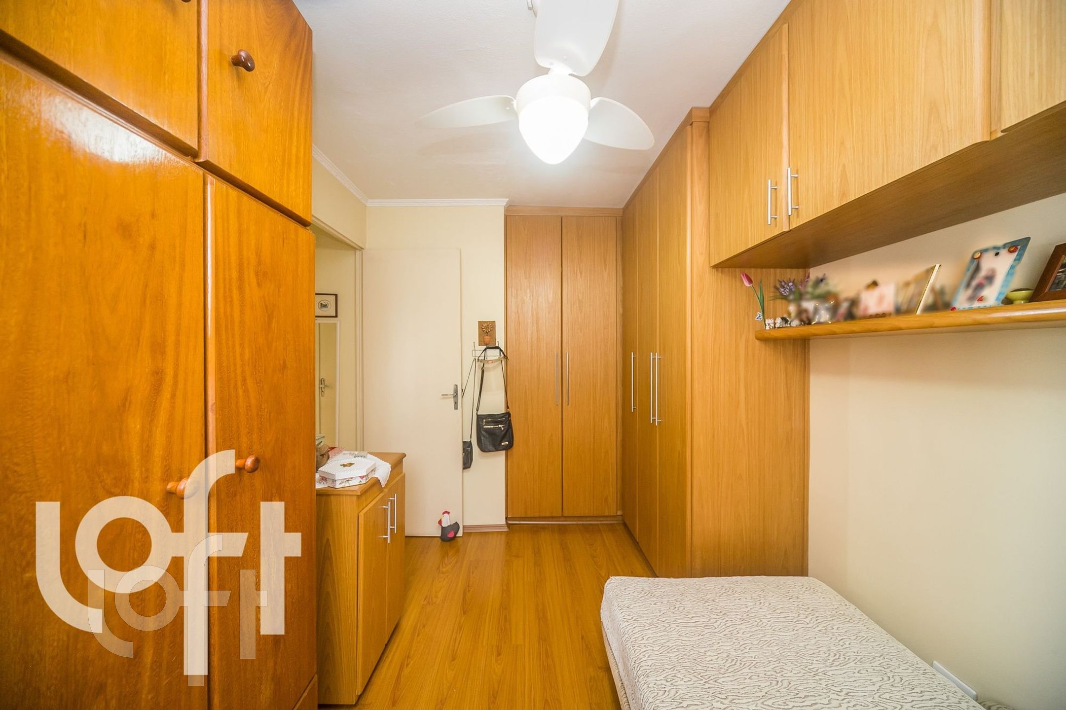 Apartamento à venda com 2 quartos, 52m² - Foto 2