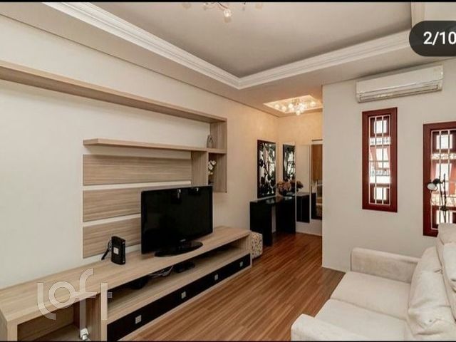 Casa com 173m², 3 dormitórios, 2 suítes, 3 vagas, Vila Ipiranga em Porto Alegre