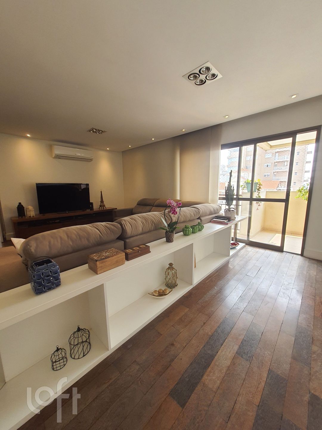 Apartamento à venda em Jardim com 122 m², 3 quartos, 3 vagas