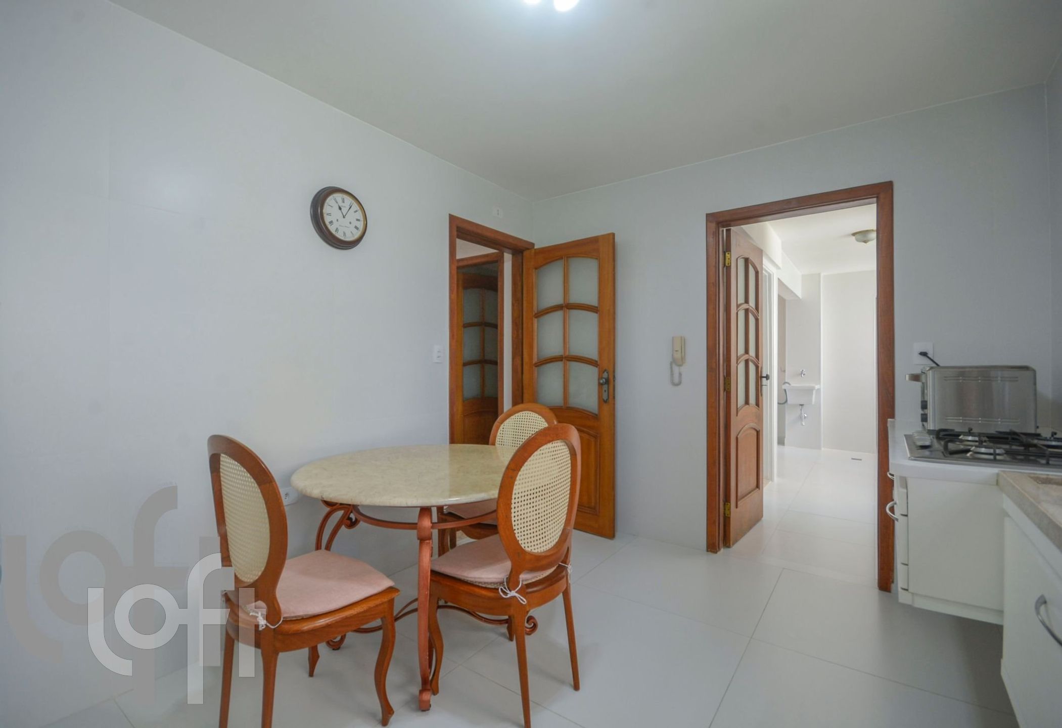 Apartamento à venda com 2 quartos, 150m² - Foto 19