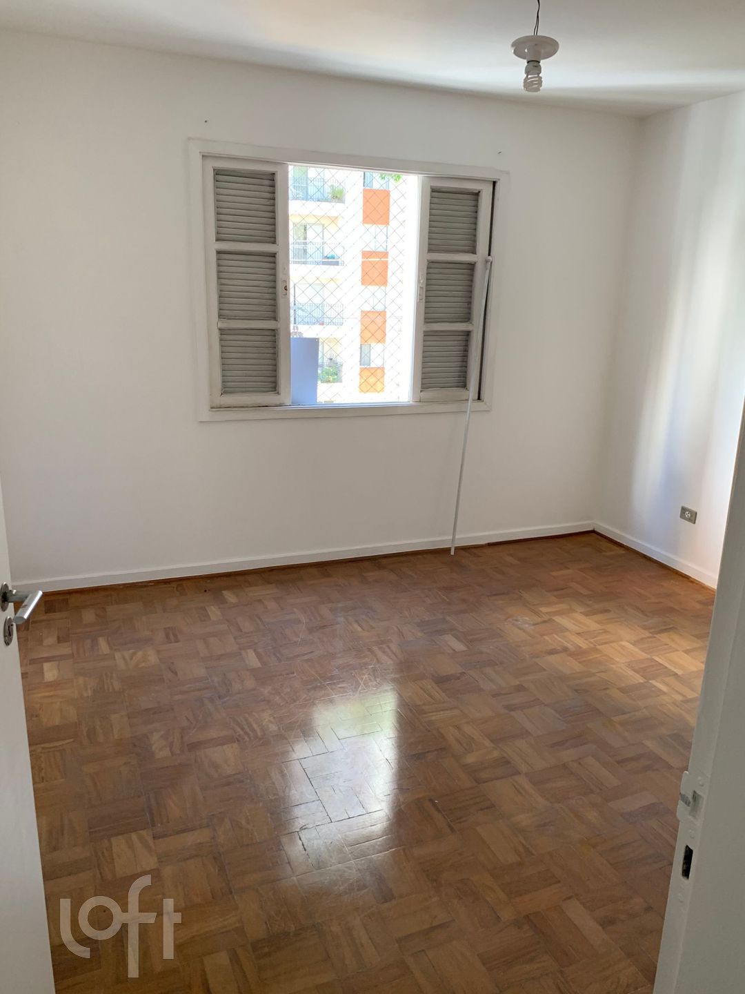 Apartamento à venda com 3 quartos, 77m² - Foto 4