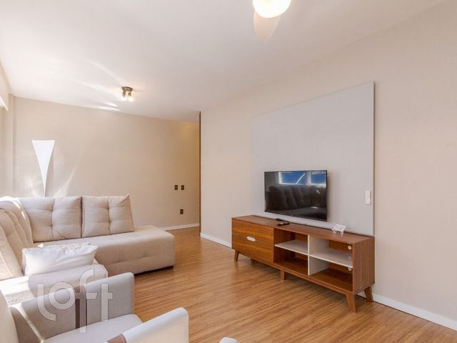 Apartamento com 147m², 4 dormitórios, 1 suíte, 1 vaga, Rio Branco em Porto Alegre