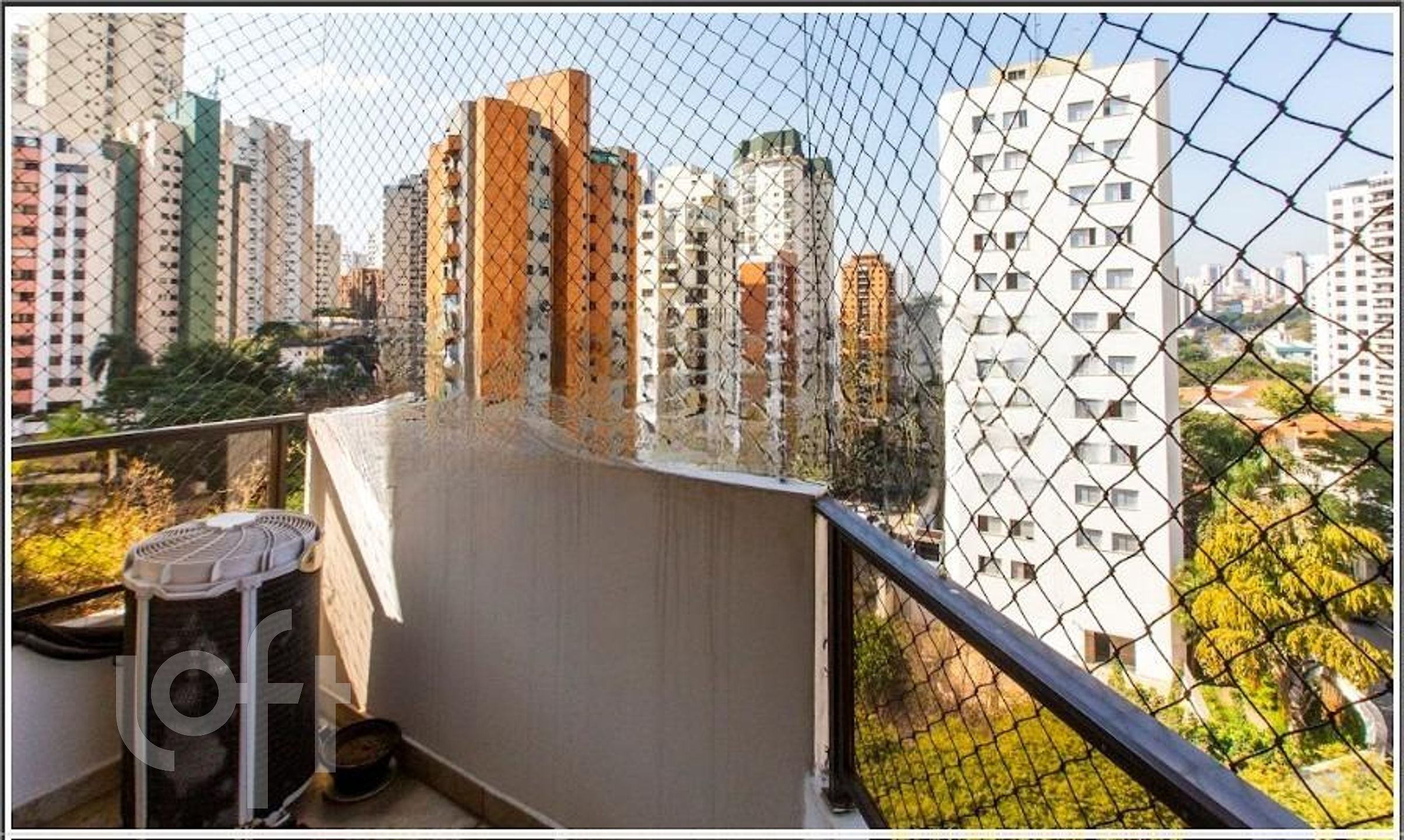 Apartamento à venda com 4 quartos, 230m² - Foto 5