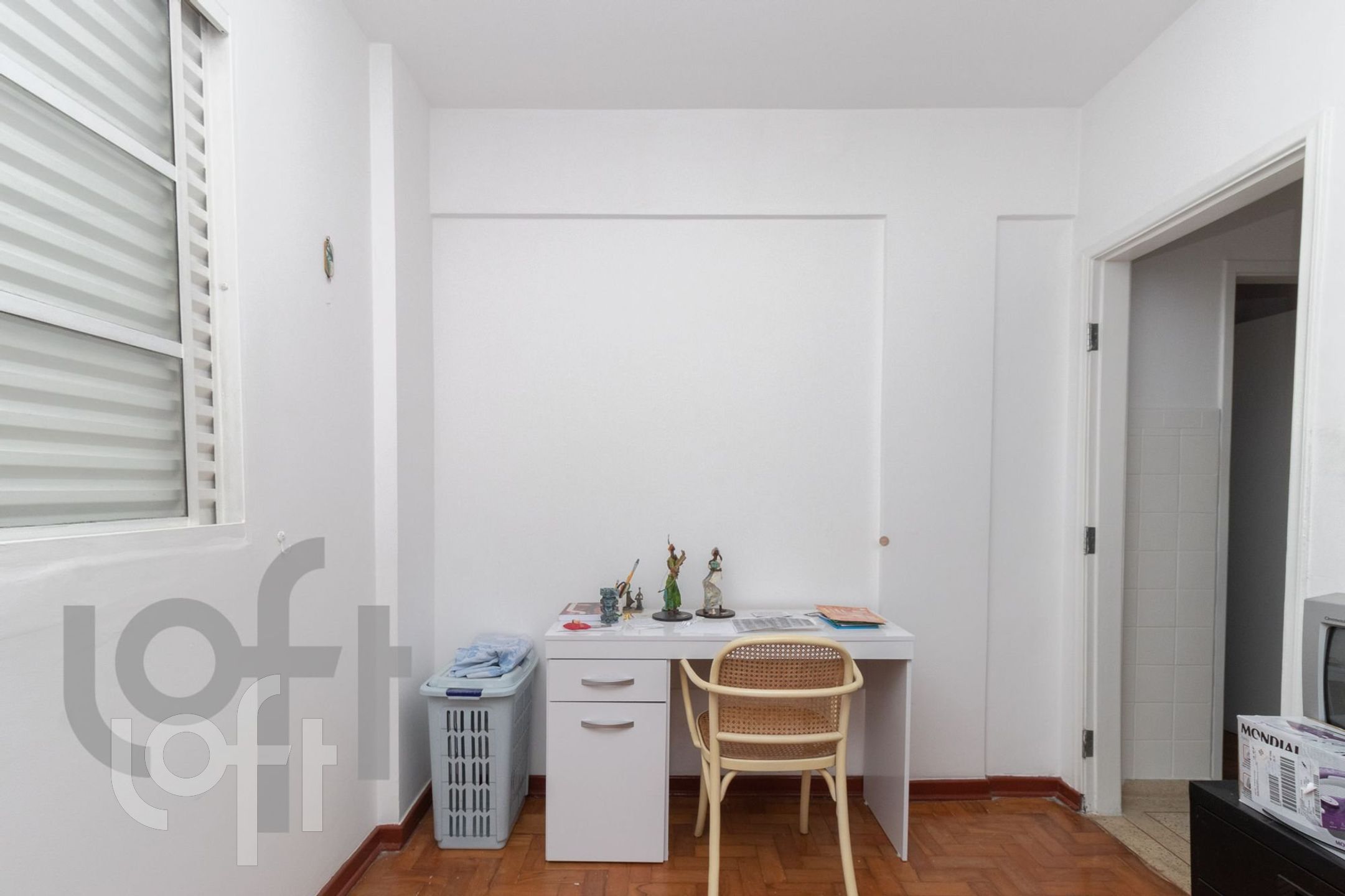 Apartamento à venda com 2 quartos, 62m² - Foto 2