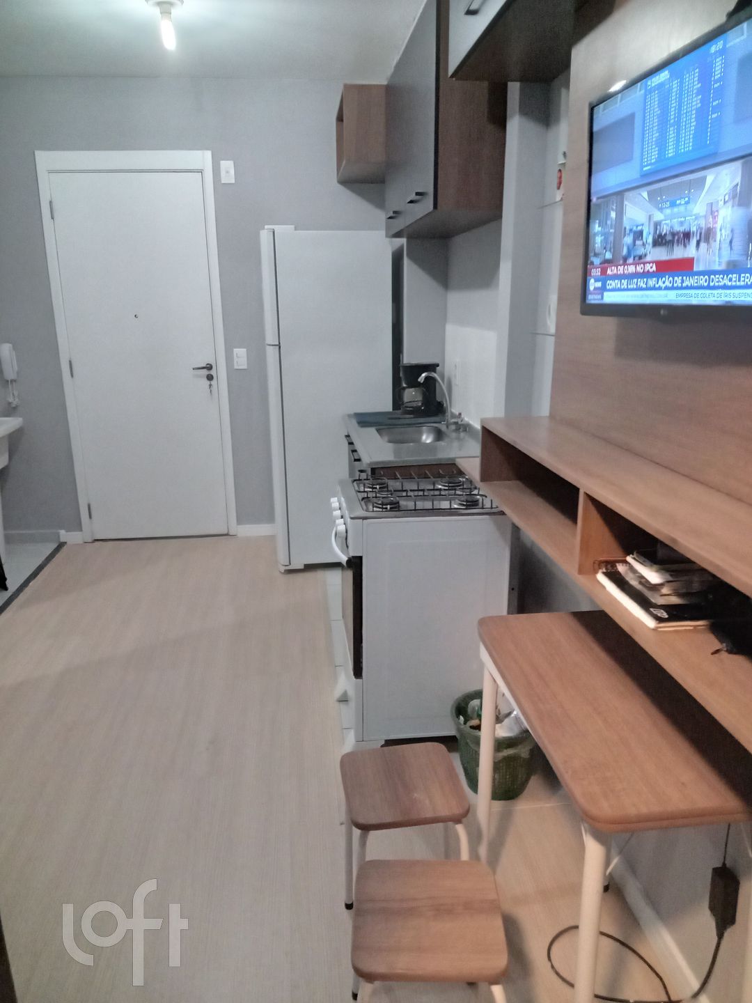 Apartamento à venda com 1 quarto, 27m² - Foto 2