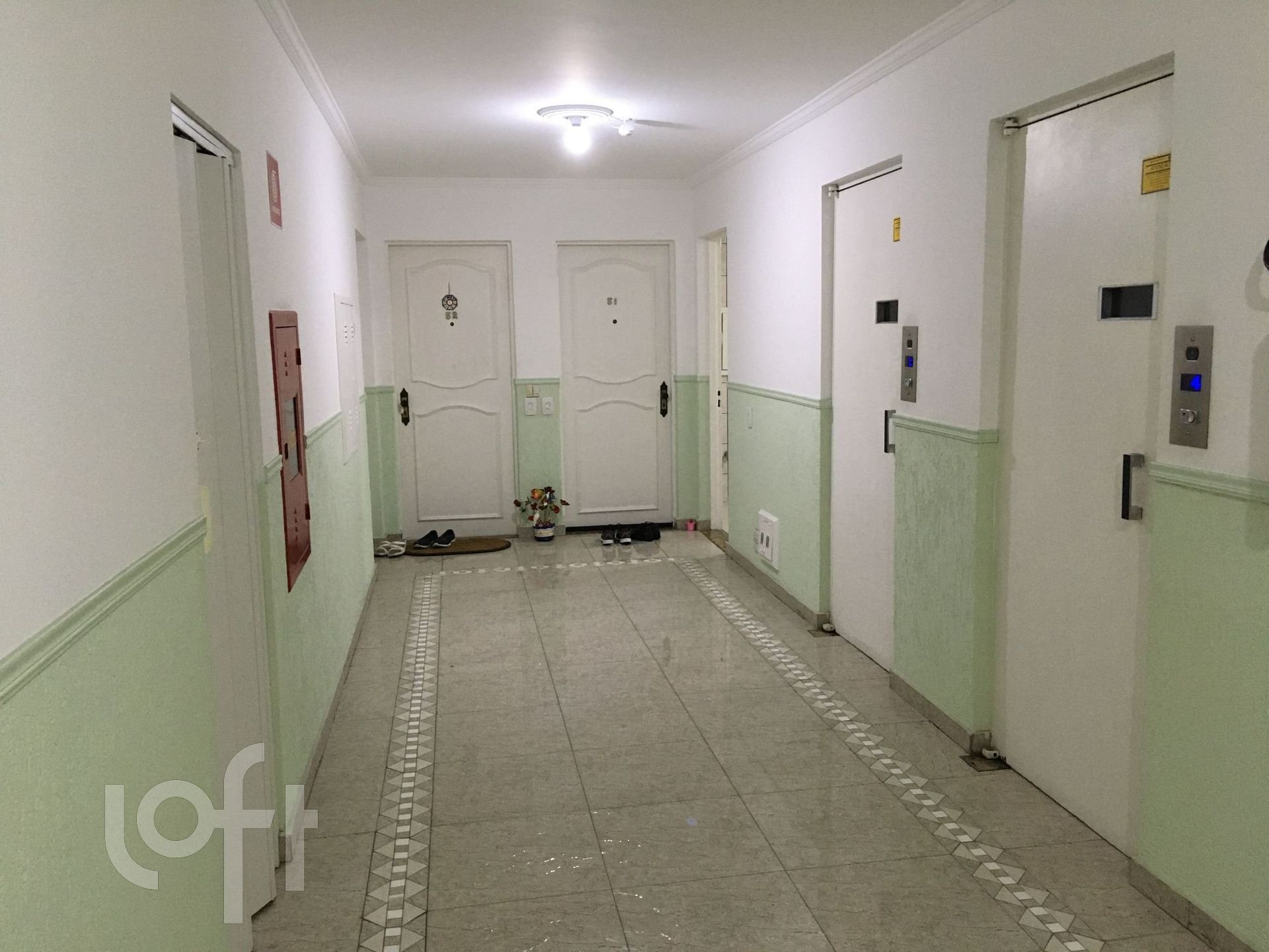 Apartamento à venda com 3 quartos, 93m² - Foto 28